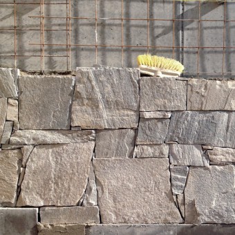 Realization of facade from a natural stone - Royal Silver