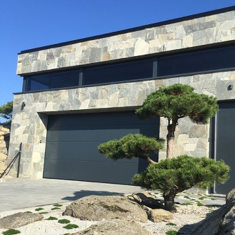 Stone facade and trees - Royal Silver